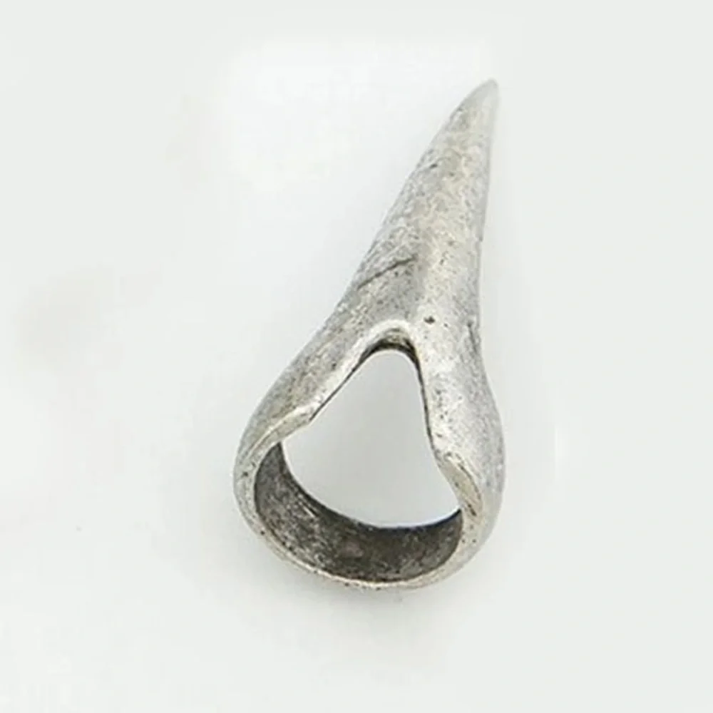 Gold Talon Nail Claw Ring